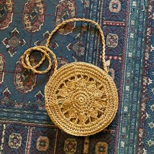 Woven circle bag